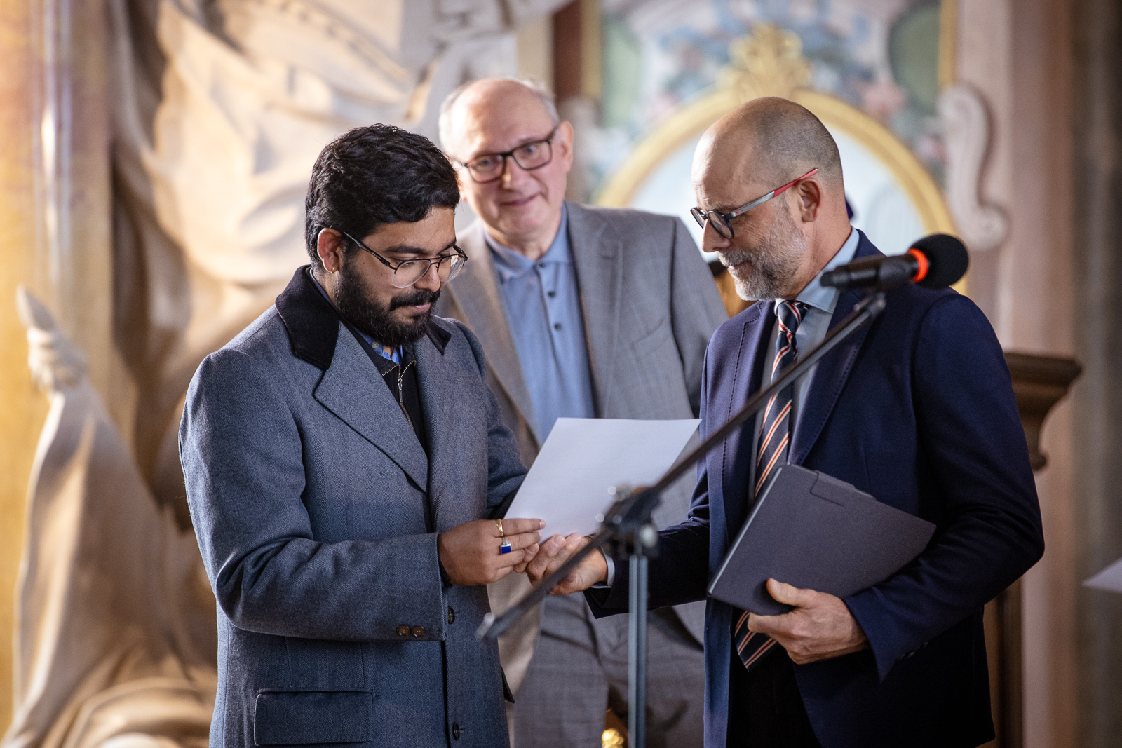 wręczenie dyplomu double degree